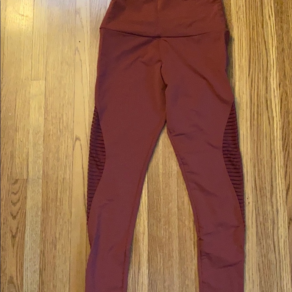 Onzie leggings